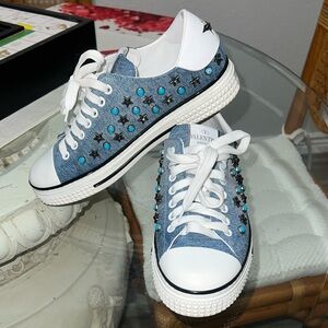 Valentino Garavani Star Studded Sneaker